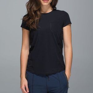 Lululemon Runbeam Short Sleeve Tee Black 6